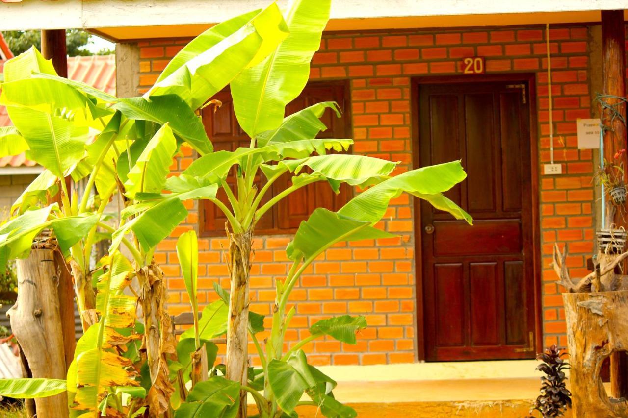 Sabaidee Guesthouse & Restaurant Nam Theun Buitenkant foto