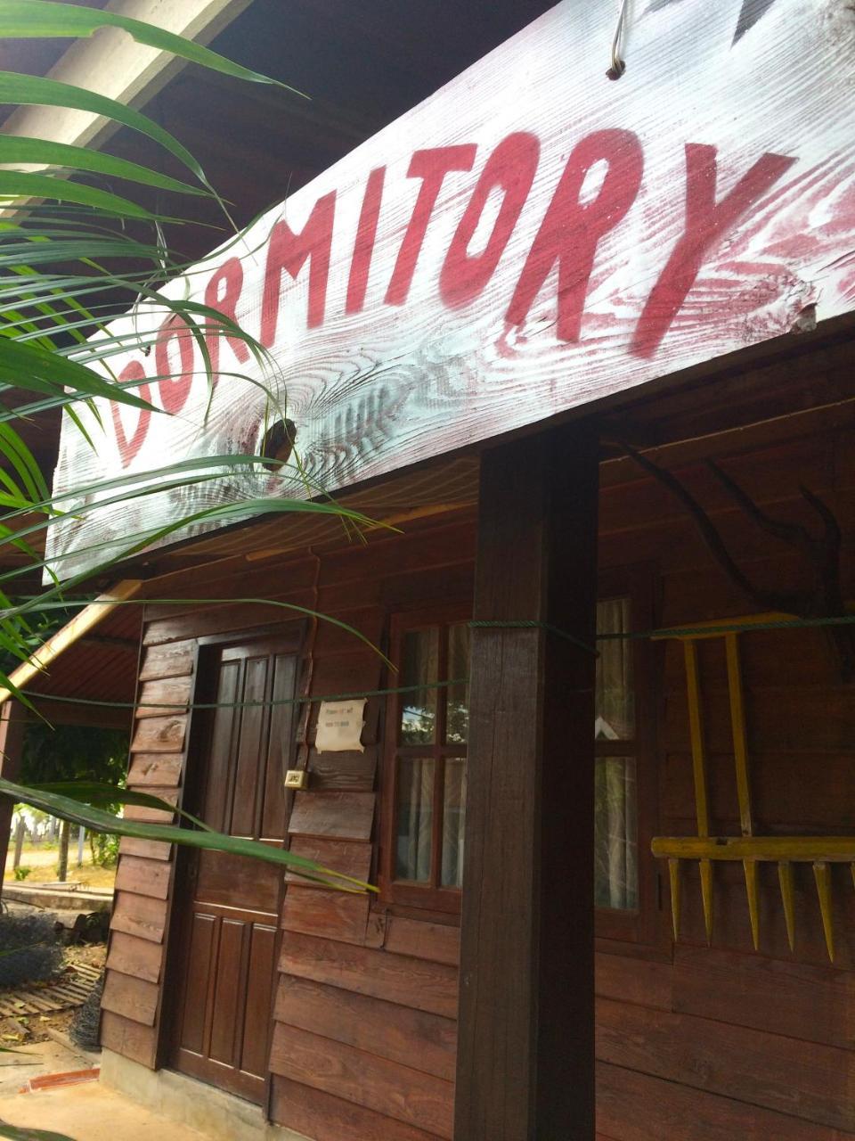 Sabaidee Guesthouse & Restaurant Nam Theun Buitenkant foto
