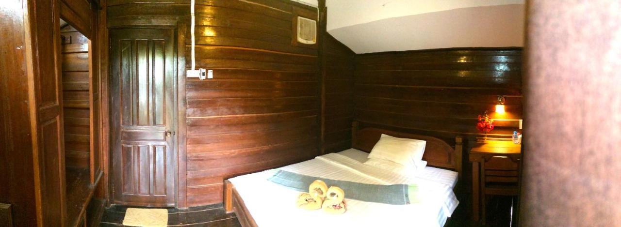 Sabaidee Guesthouse & Restaurant Nam Theun Buitenkant foto